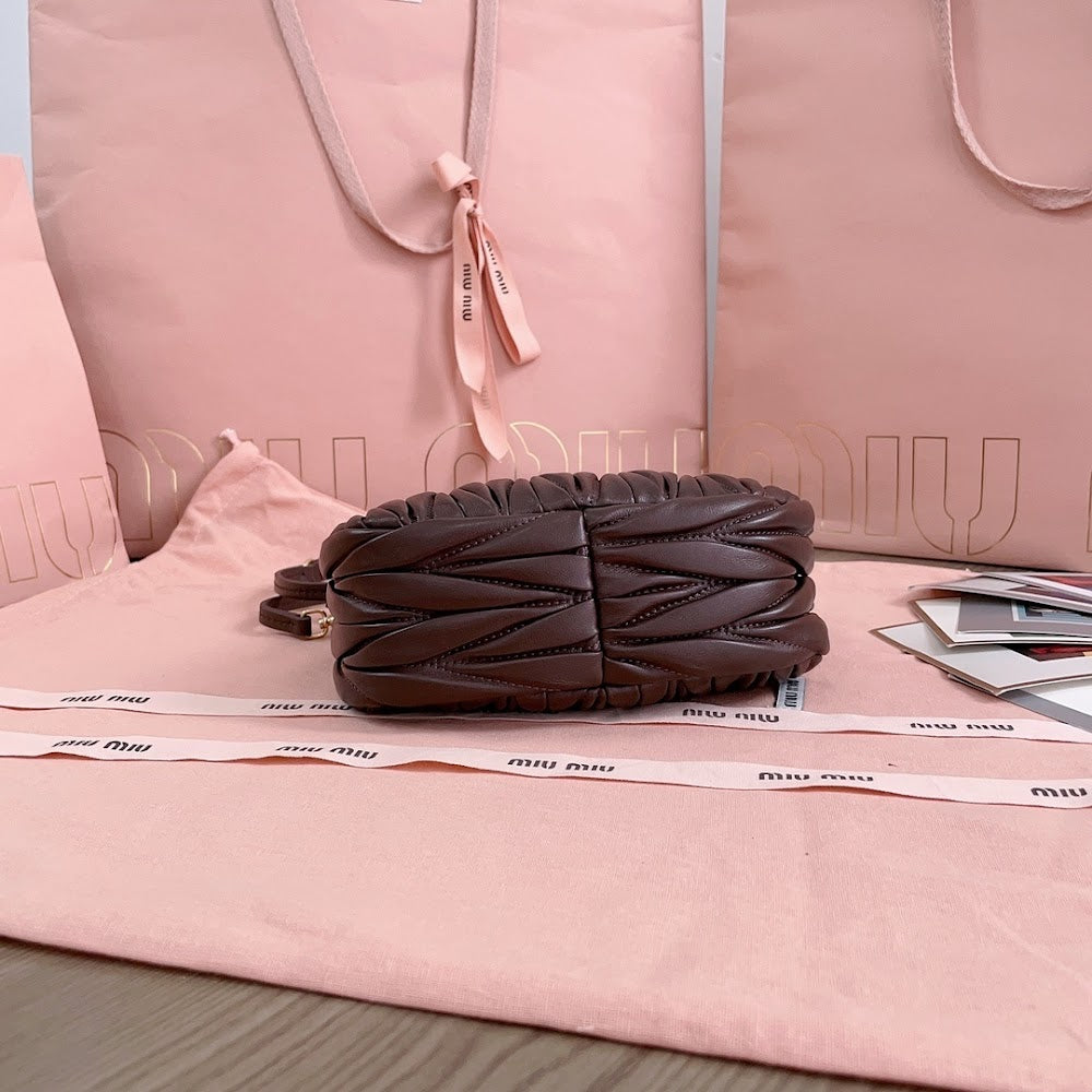 Dragons Bags Miun Miun Luxury Bag --122658