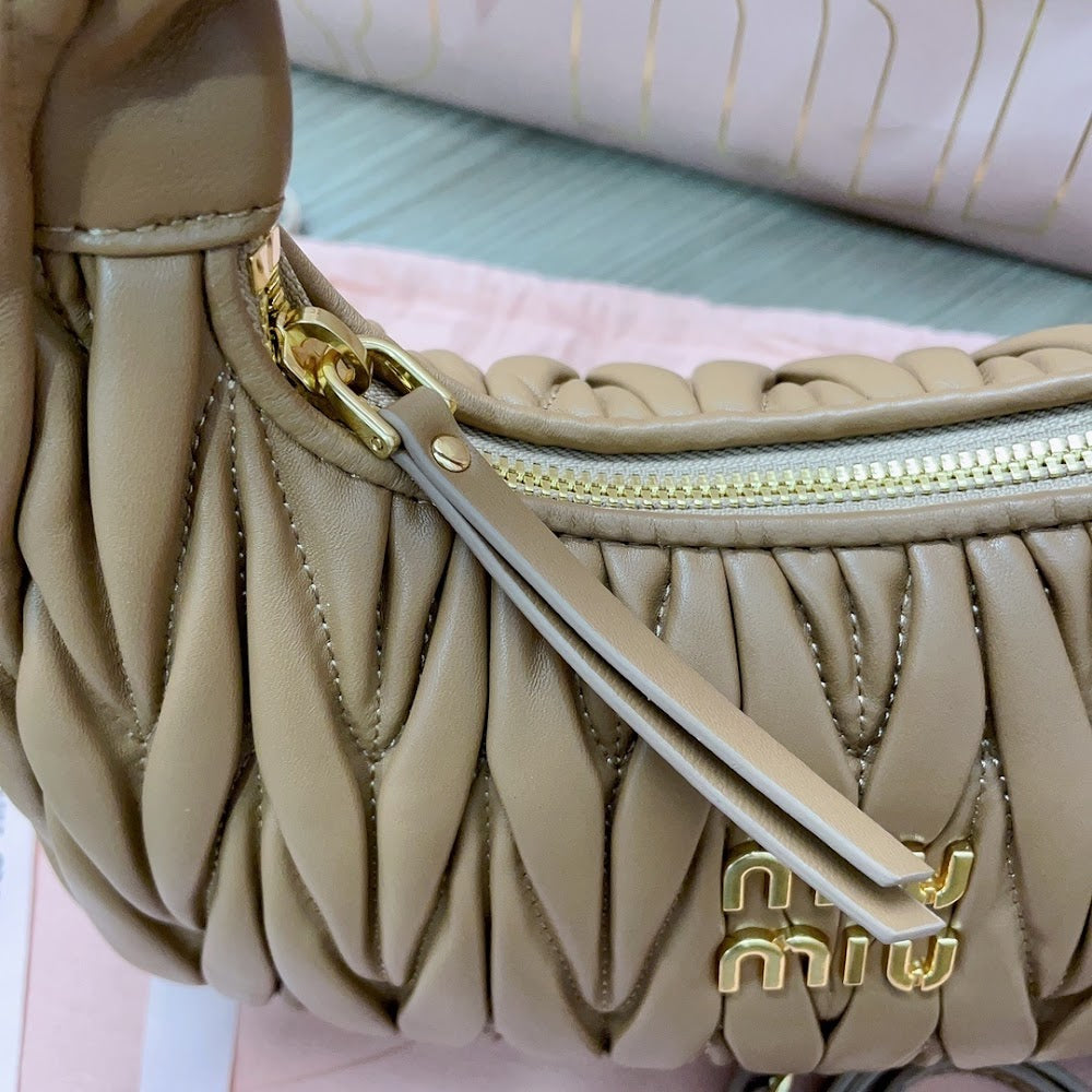 Dragons Bags Miun Miun Luxury Bag --122925
