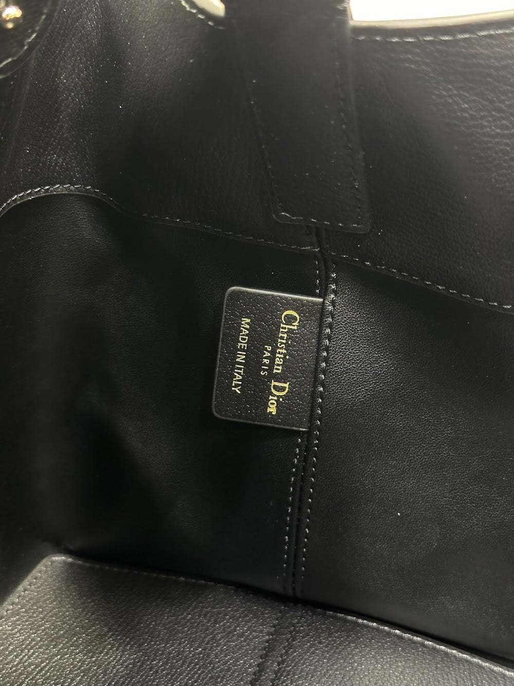 Dragons BagsDiorn Luxury Bag --116130