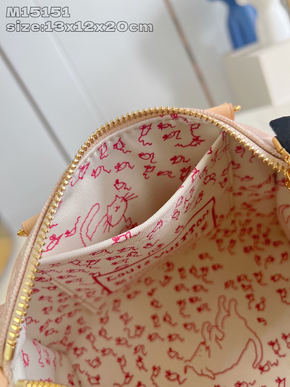 Dragons Bags ln Luxury Bag --97383
