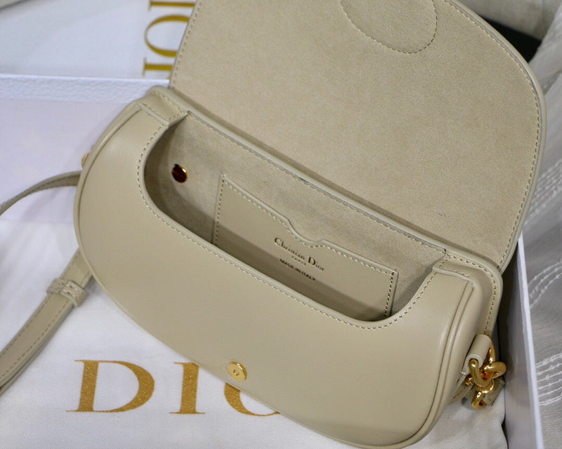 Dragons Bags Detail