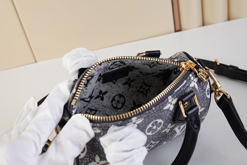 Dragons Bags ln Luxury Bag --61377