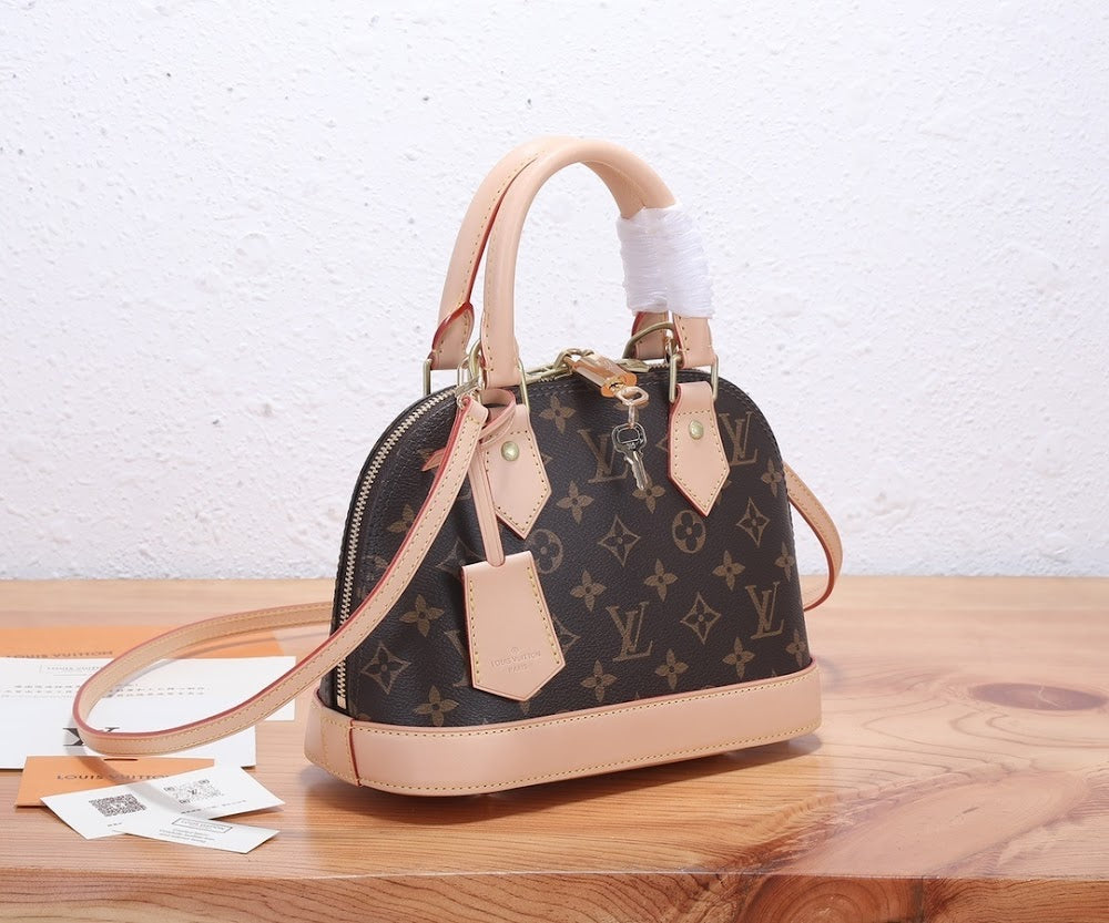 Dragons Bags ln Luxury Bag --97245