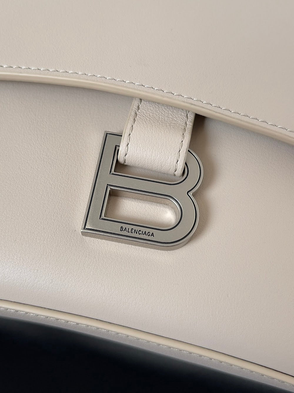 Dragons Bags Balenciaga Luxury Bag --111761