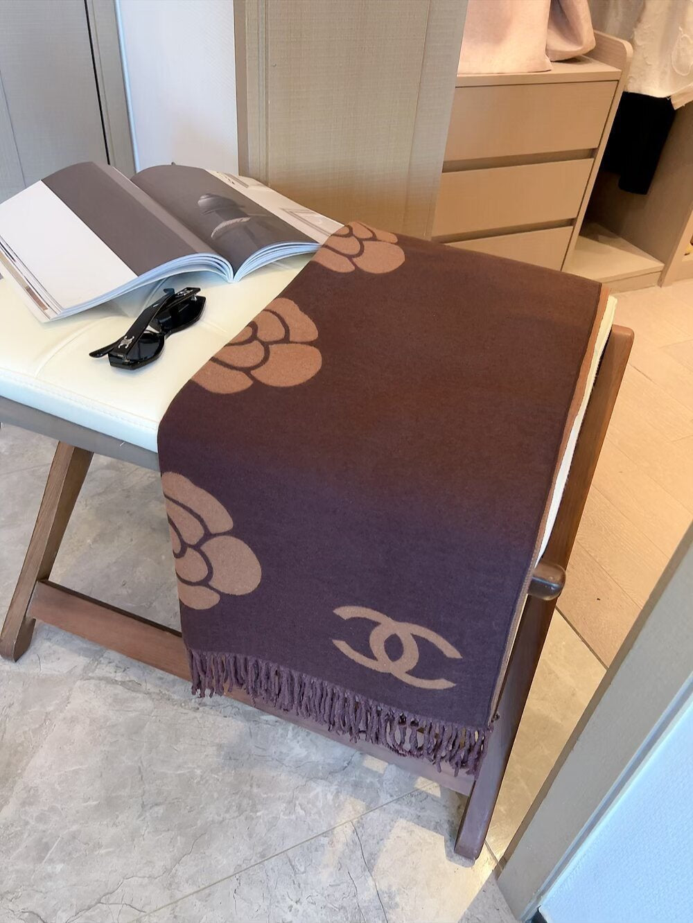 Dragons Bags Premium Designer Scarf --99403