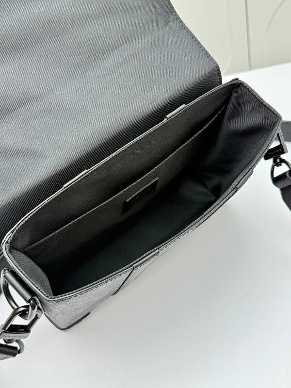 Dragons Bags ln Luxury Bag --71485