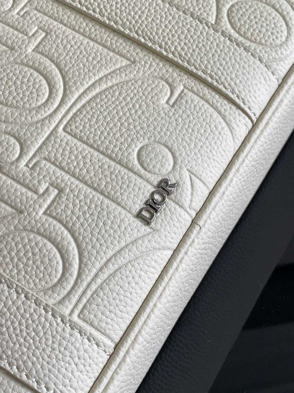 Dragons BagsDiorn Luxury Bag --115157