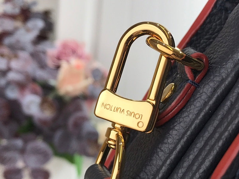 Dragons Bags ln Luxury Bag --59666