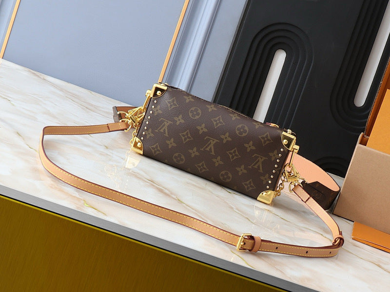 Dragons Bags ln Luxury Bag --81601