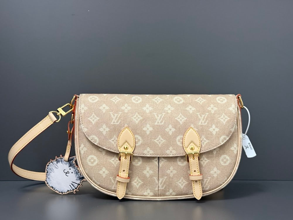 Dragons Bags ln Luxury Bag --96839