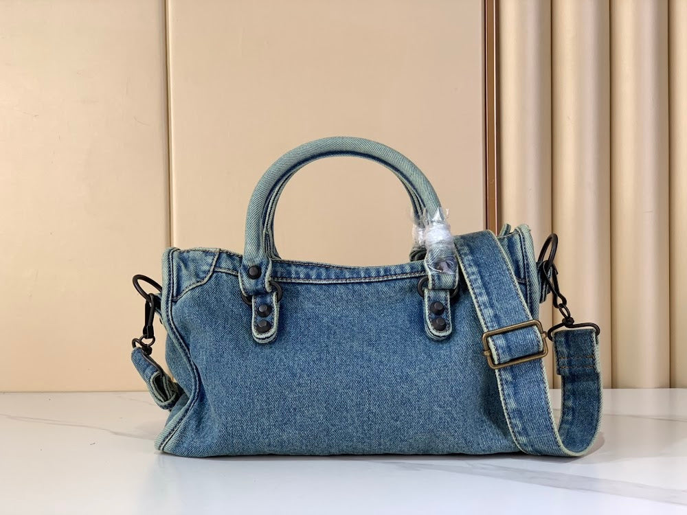 Dragons Bags ln Luxury Bag --95880