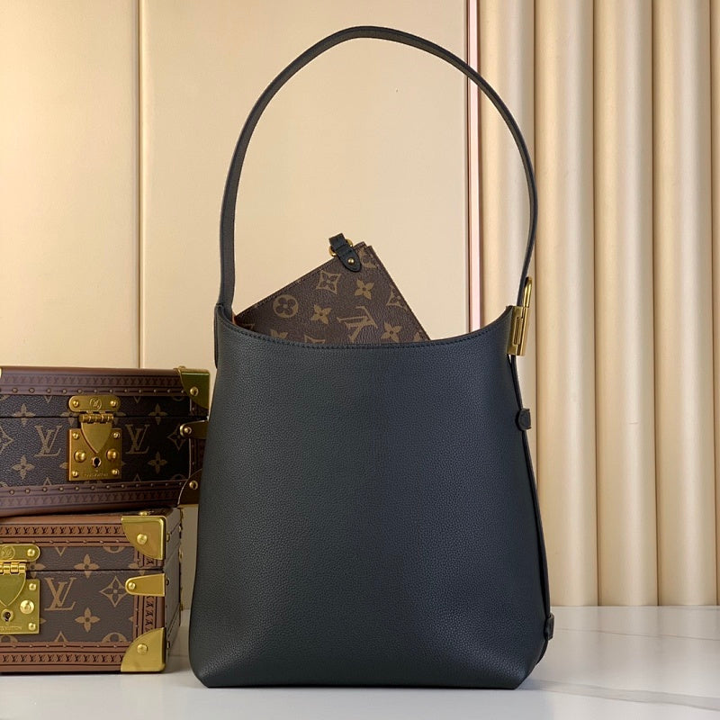 Dragons Bags ln Luxury Bag --62383