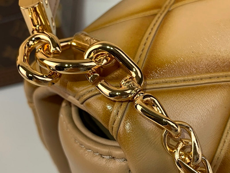 Dragons Bags ln Luxury Bag --69447