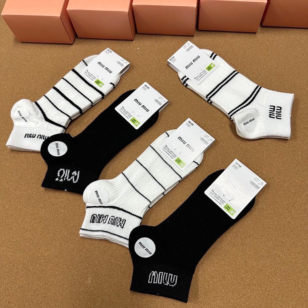 Dragons Bags Premium Luxury Socks --98450