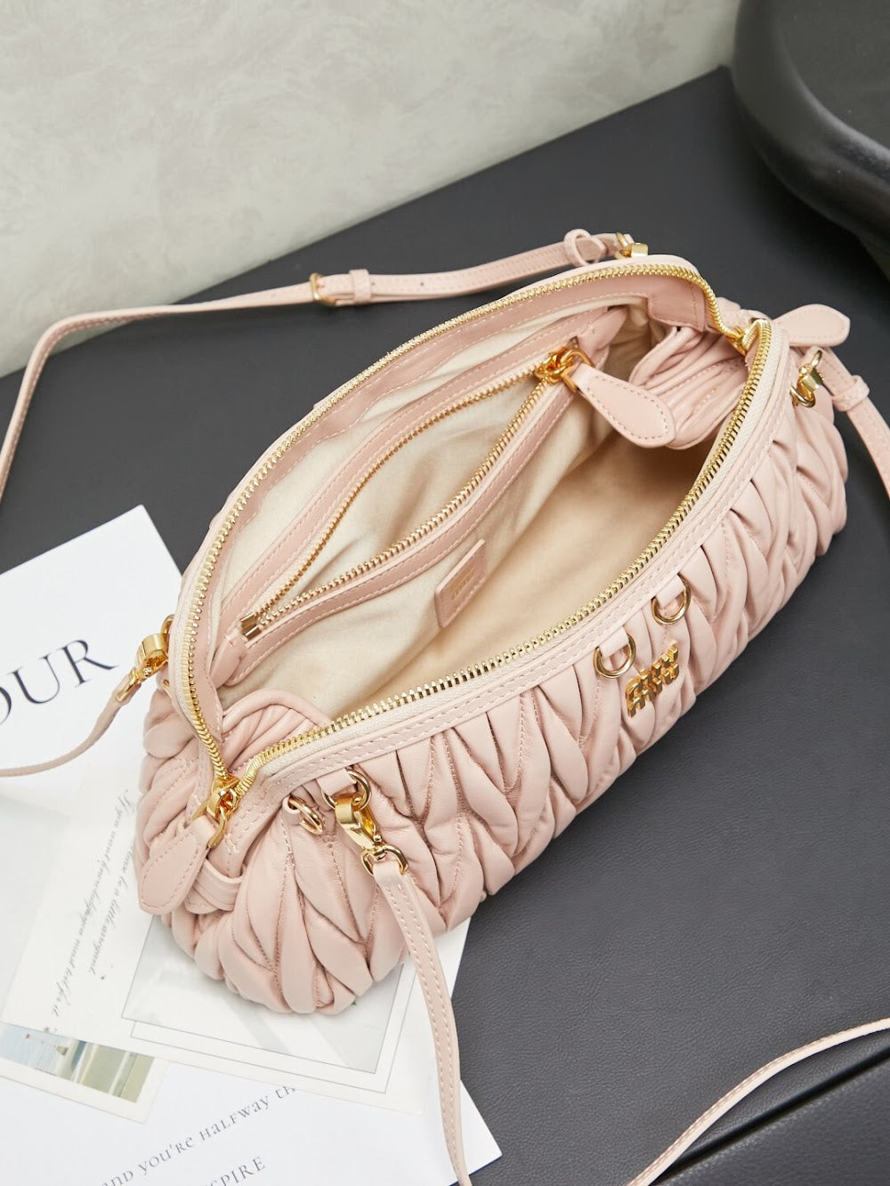 Dragons Bags Miun Miun Luxury Bag --123145