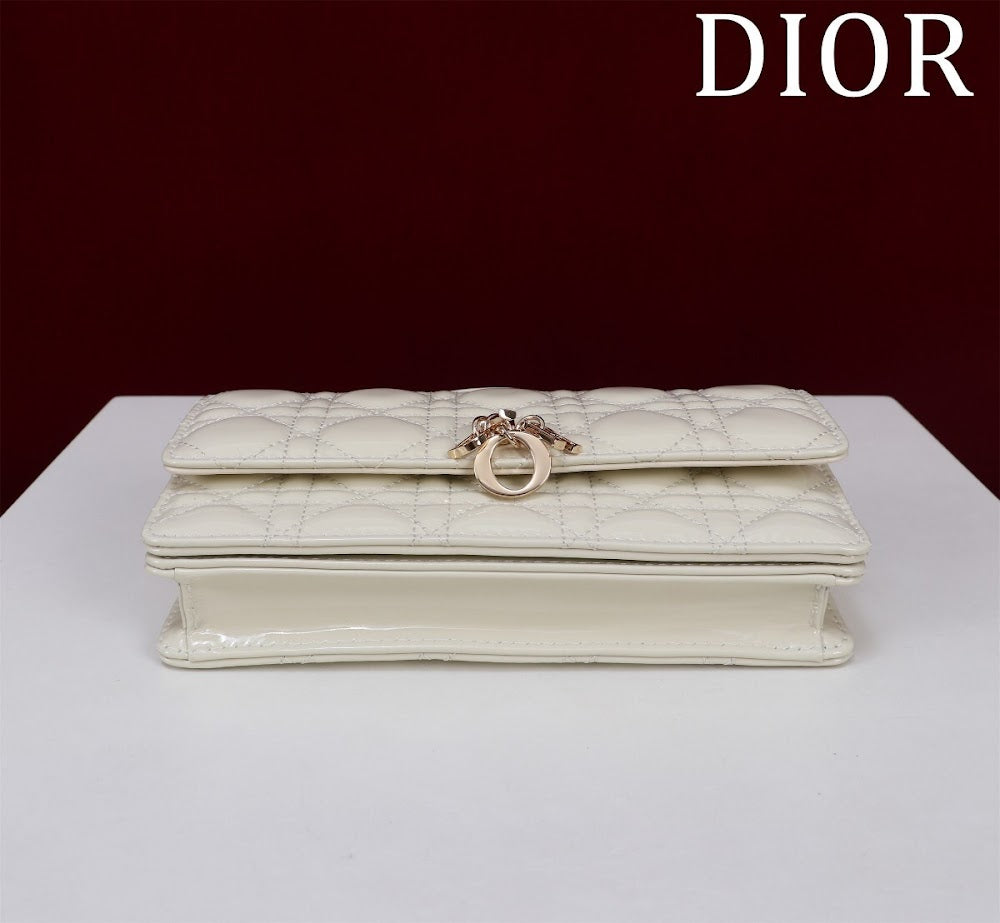 Dragons BagsDiorn Luxury Bag --116385