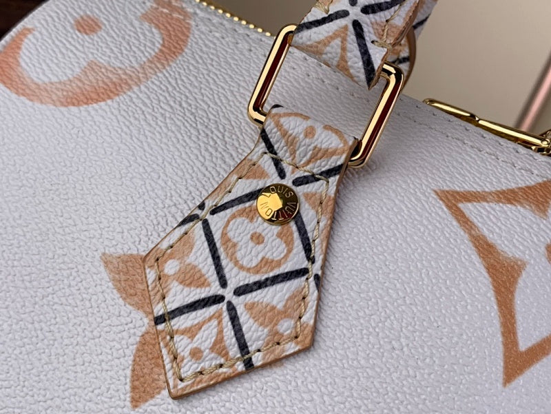 Dragons Bags ln Luxury Bag --61680