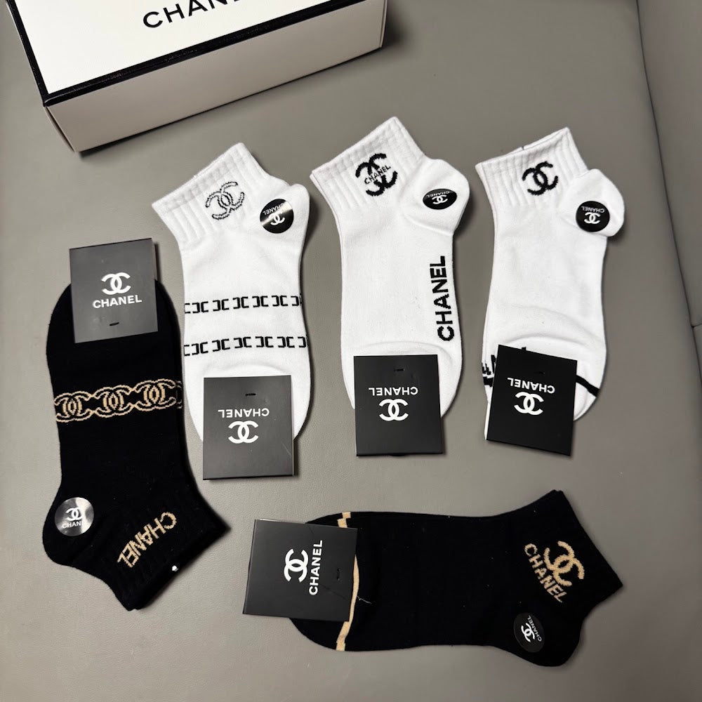 Dragons Bags Premium Luxury Socks --98397