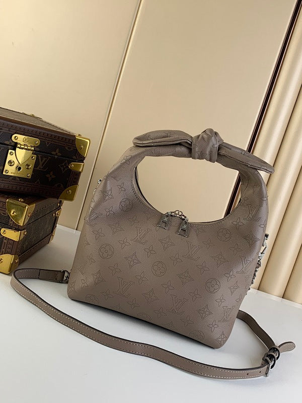 Dragons Bags ln Luxury Bag --61139