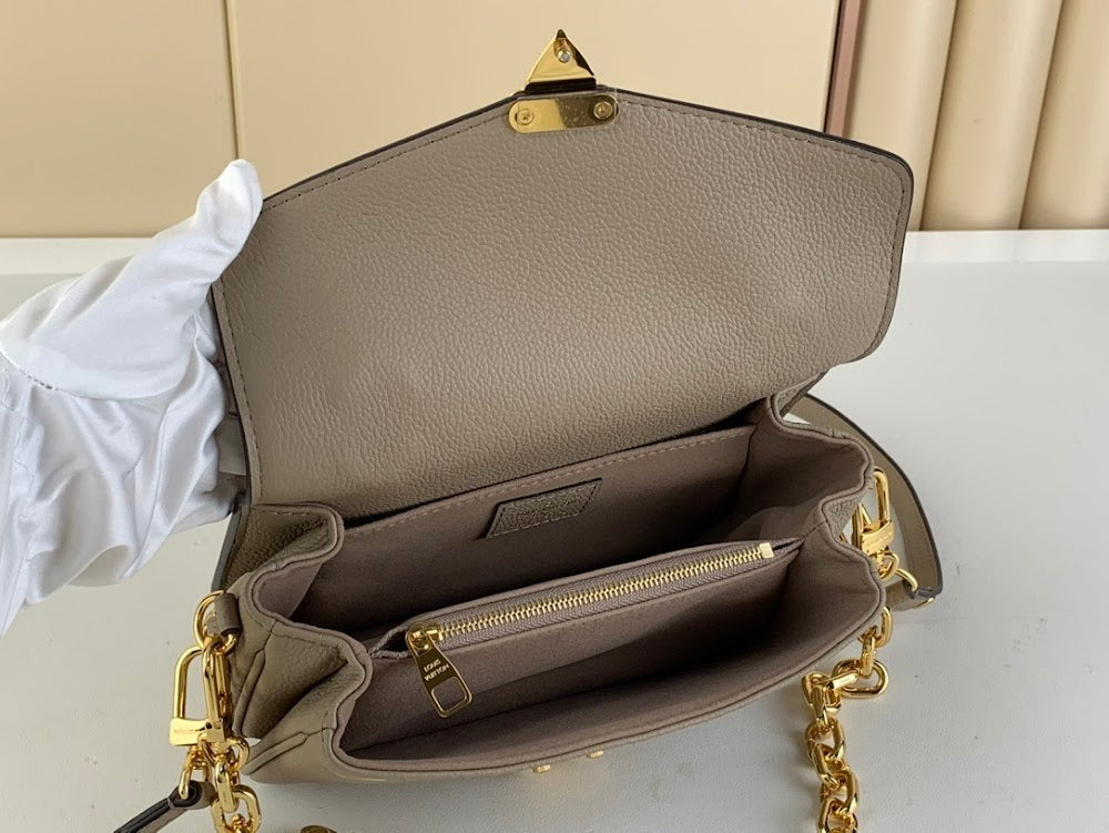 Dragons Bags ln Luxury Bag --58259