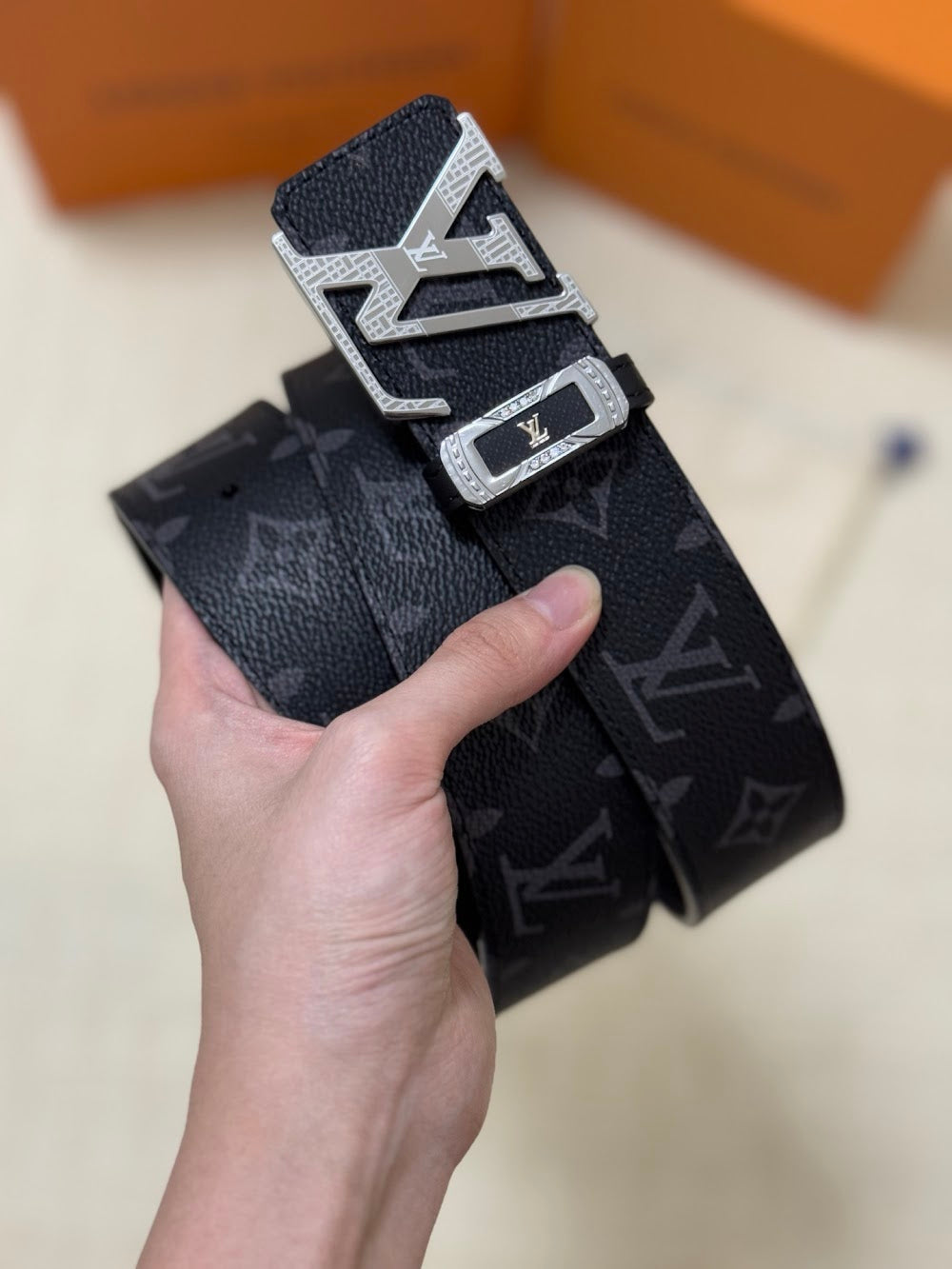 Dragons Bags ln Luxury Belt --107103