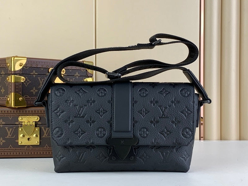 Dragons Bags ln Luxury Bag --61953