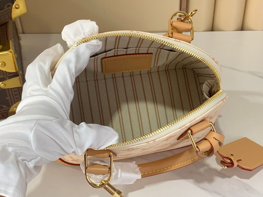 Dragons Bags ln Luxury Bag --63025