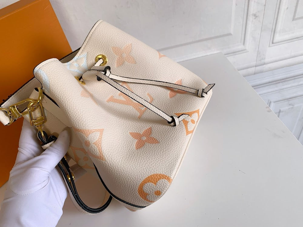 Dragons Bags ln Luxury Bag --77975