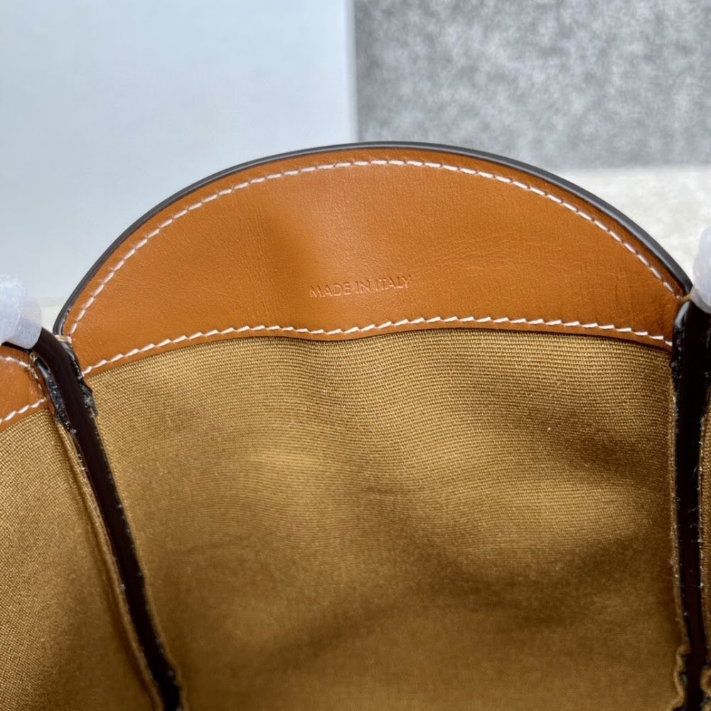 new-luxury-designer-bags-nm17077