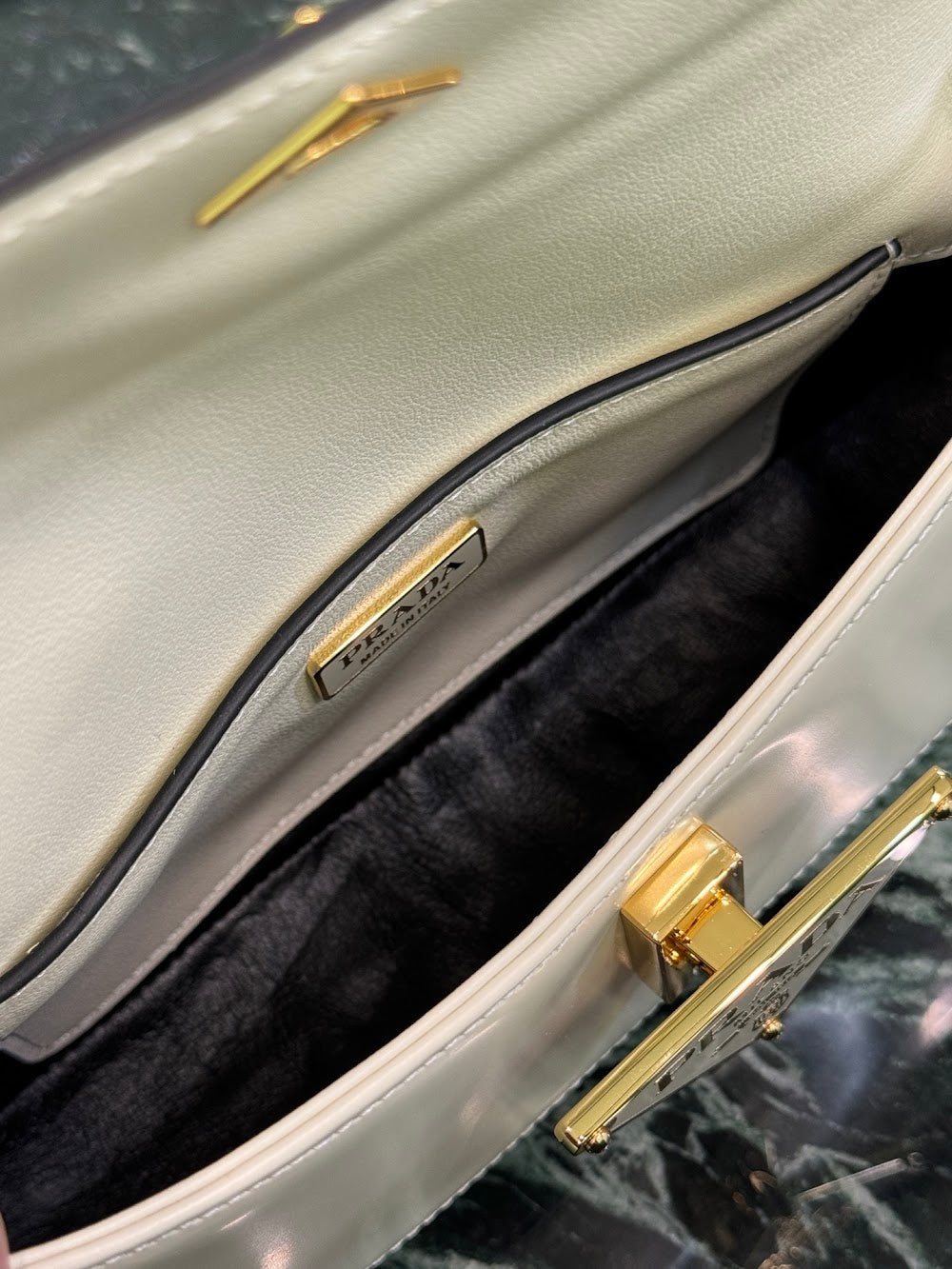 Dragons Bags Pradn Luxury Bag --101647