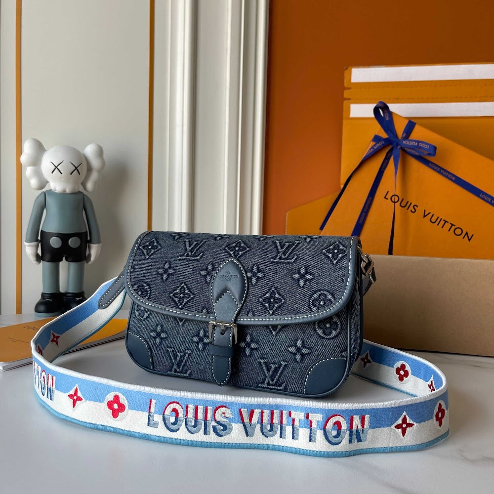 Dragons Bags ln Luxury Bag --77809