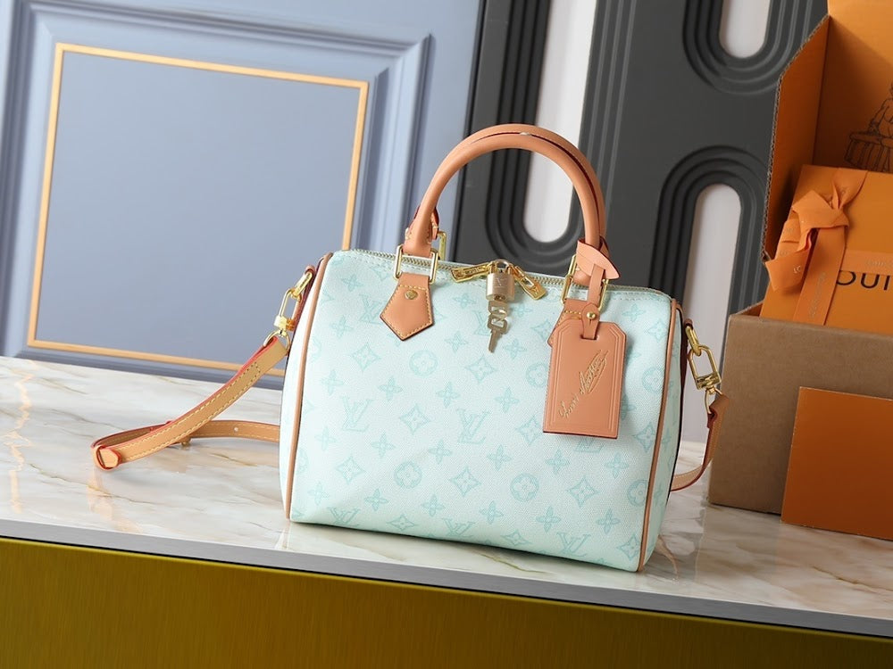 Dragons Bags ln Luxury Bag --77783