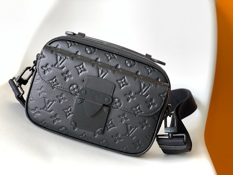 Dragons Bags ln Luxury Bag --71694