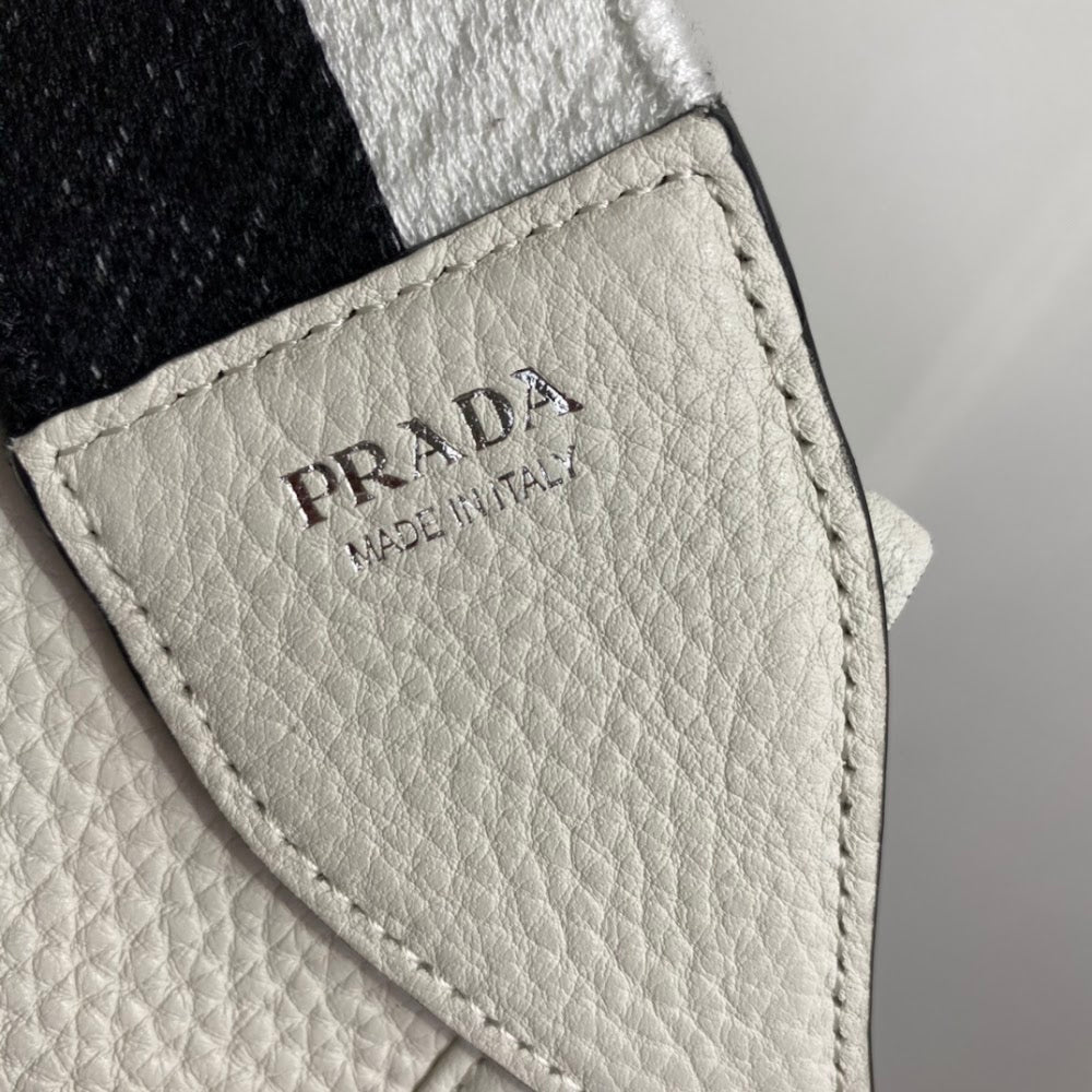 Jessica Bags pradn Luxury Bag --74851