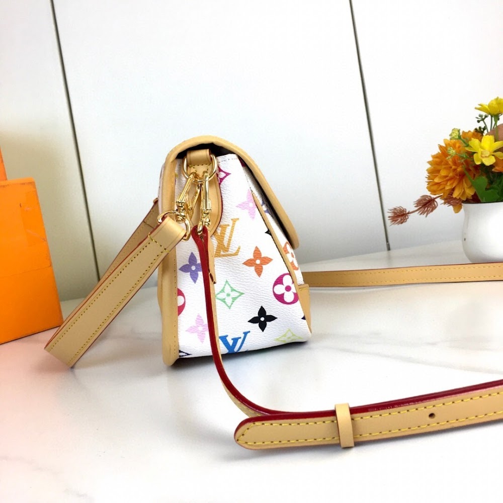 Dragons Bags ln Luxury Bag --76672