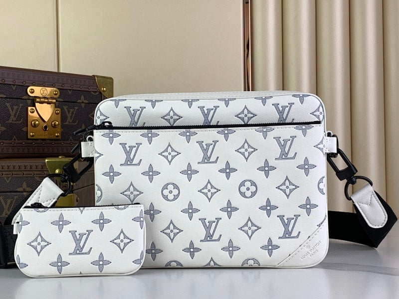 Dragons Bags ln Luxury Bag --68936