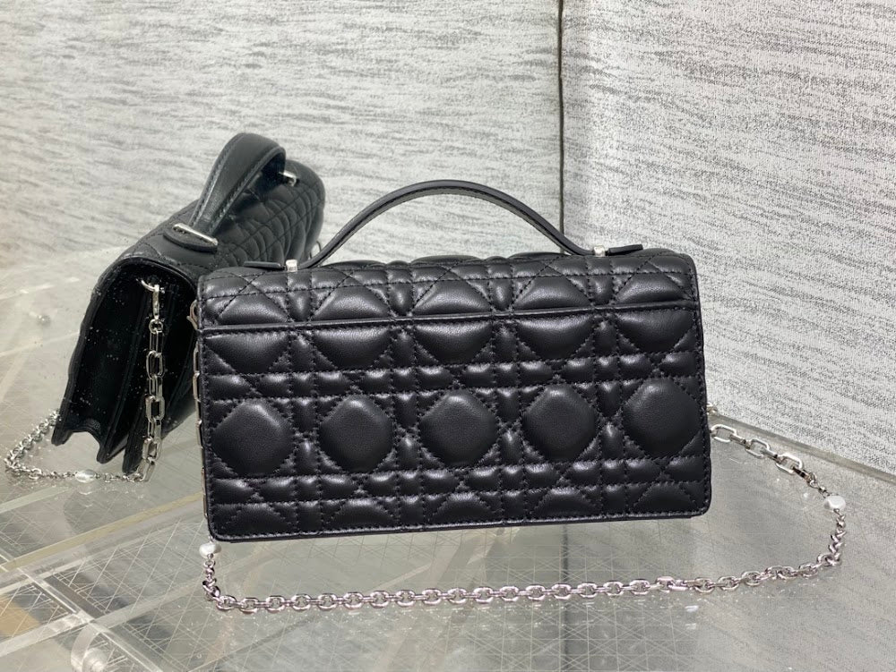 Dragons BagsDiorn Luxury Bag --115061