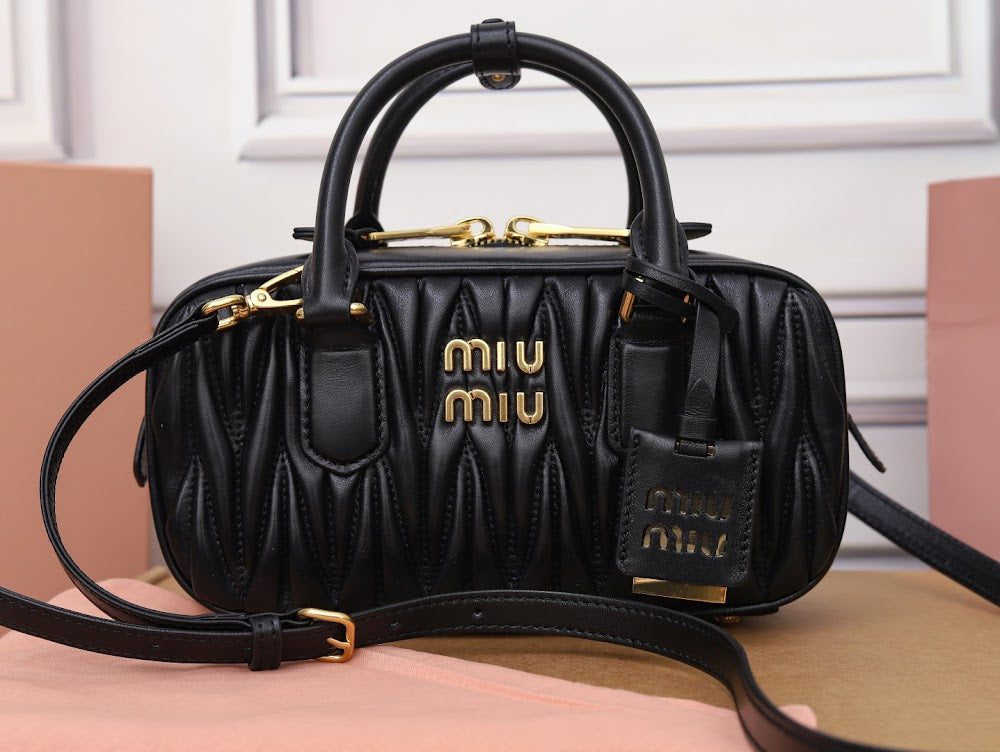 Dragons Bags Miun Miun Luxury Bag --122503