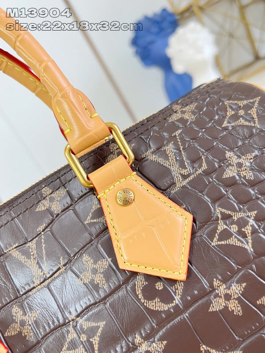 Dragons Bags ln Luxury Bag --97333