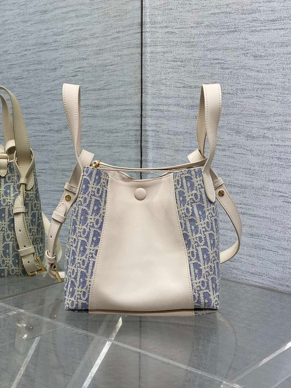 Dragons BagsDiorn Luxury Bag --115599