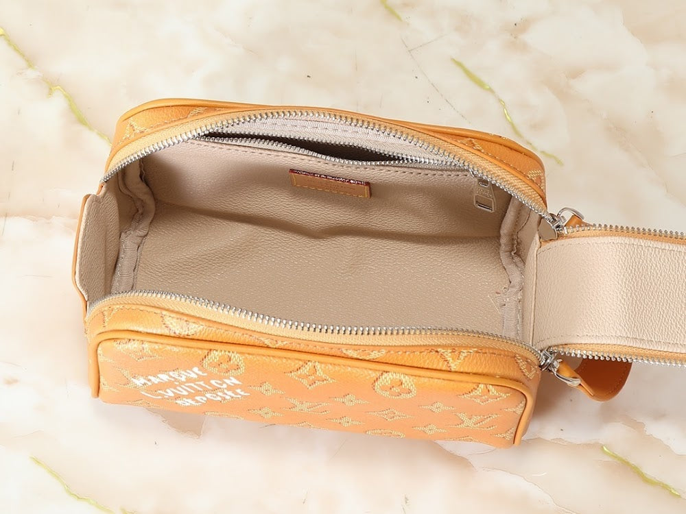 Dragons Bags ln Luxury Bag --77786