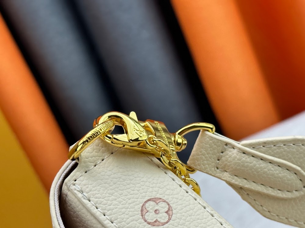 Dragons Bags ln Luxury Bag --76928