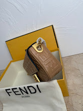 new-designer-premium-bags-nm7869