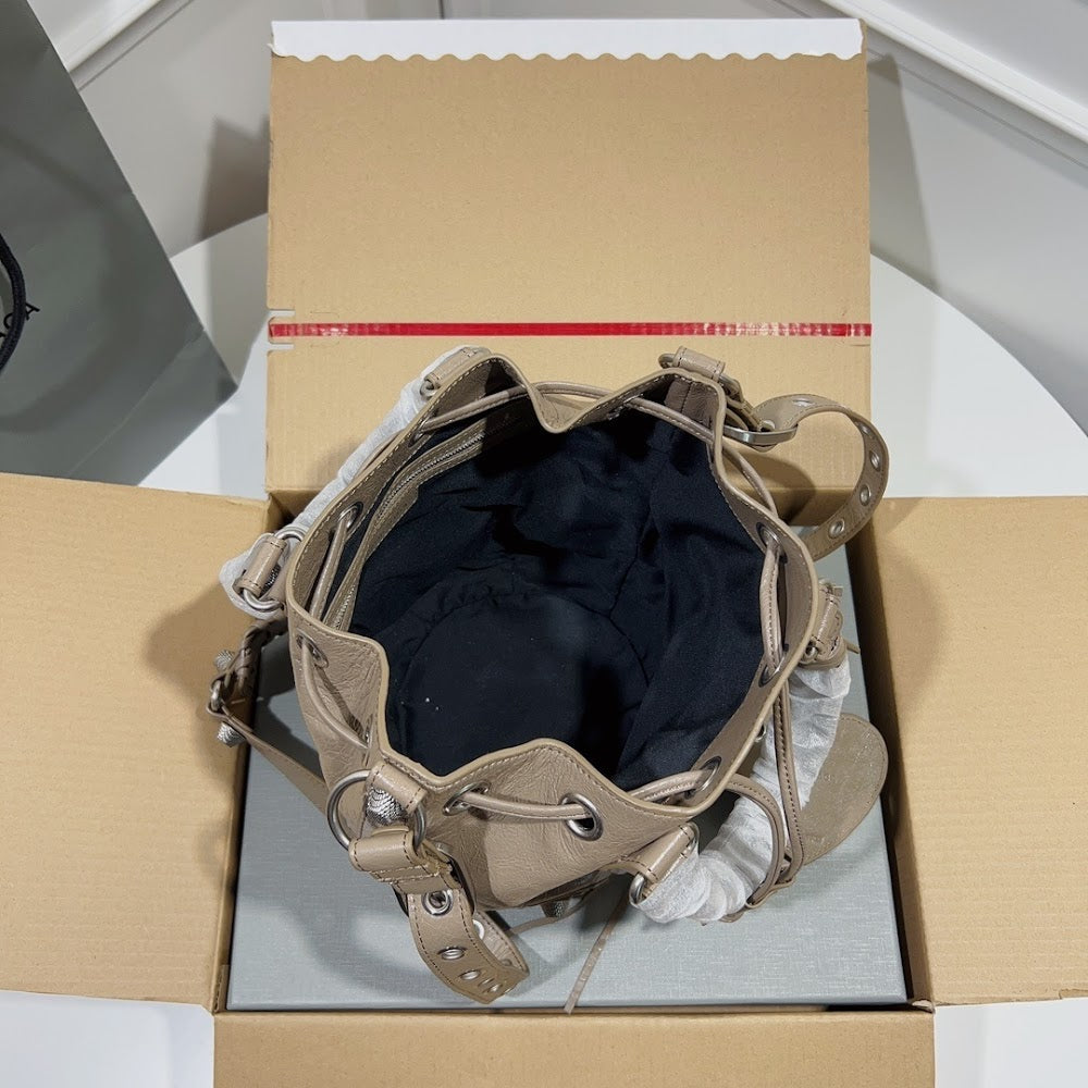 Dragons Bags Balenciaga Luxury Bag --111348