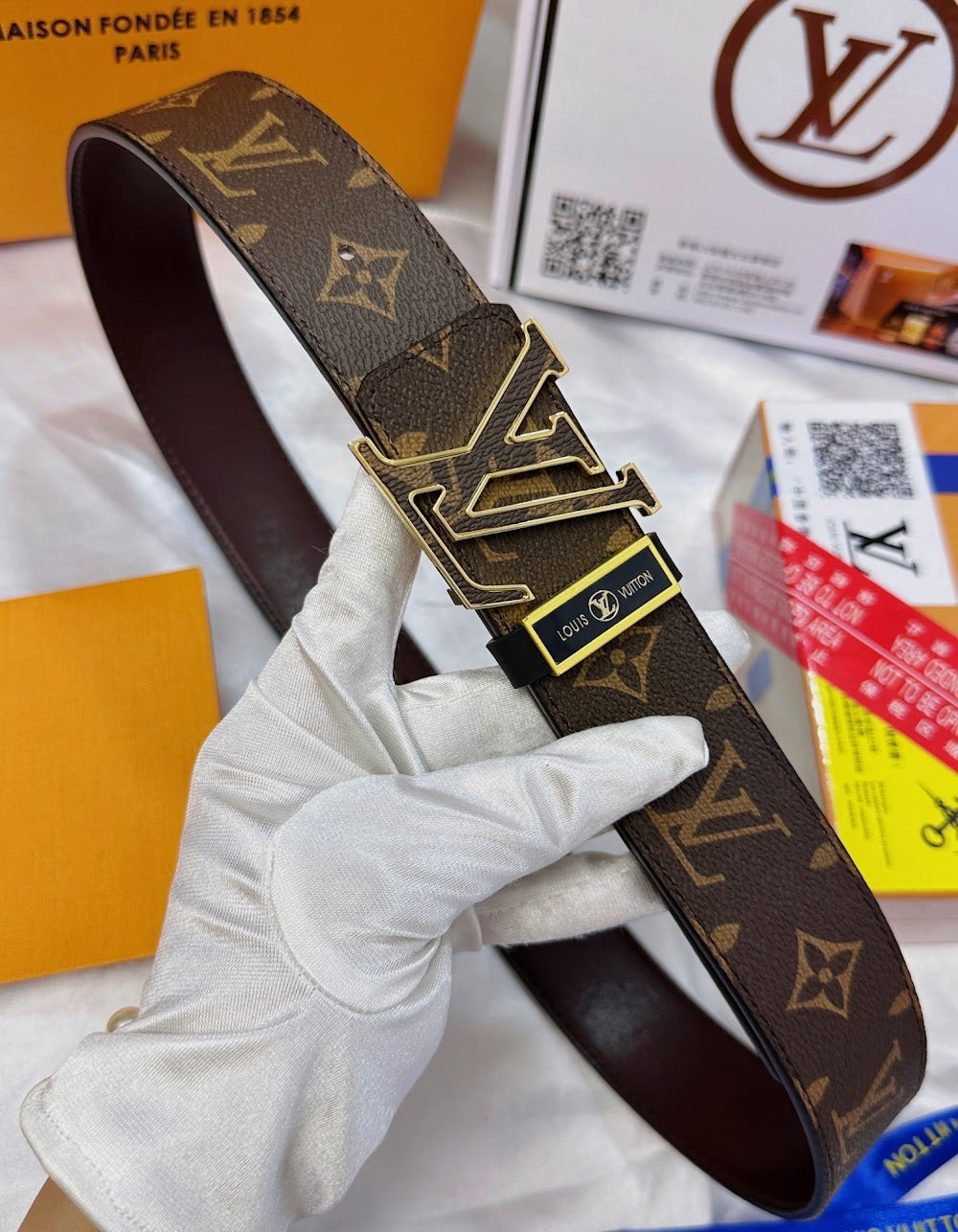 Dragons Bags ln Luxury Belt --101181