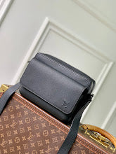 new-luxury-designer-bags-nm576
