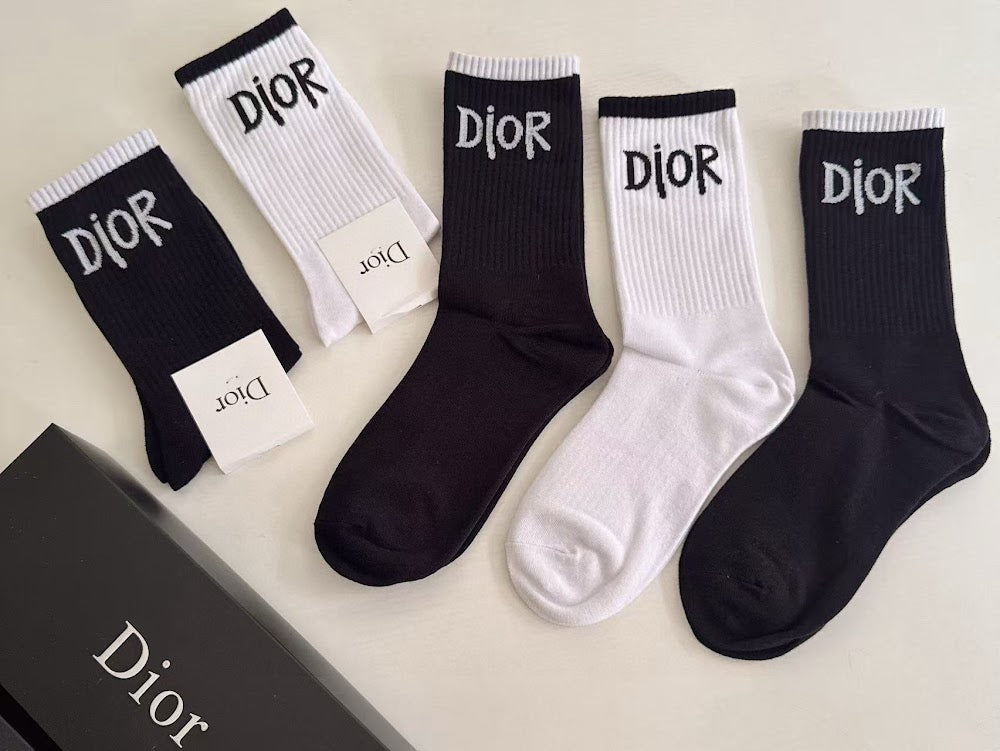Dragons Bags Premium Luxury Socks --98606