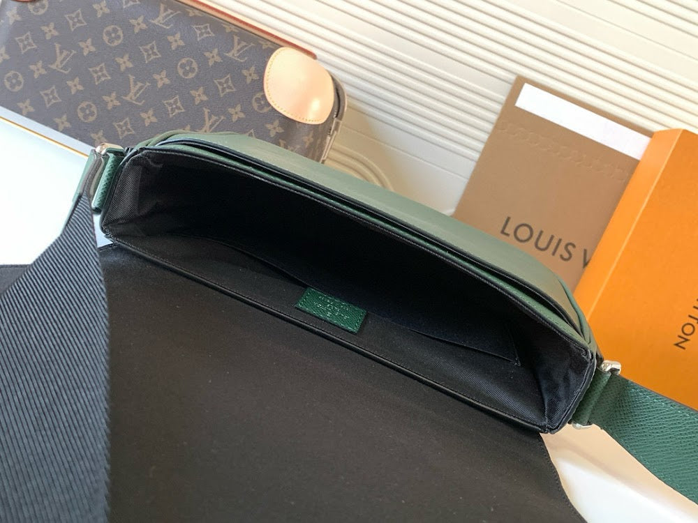 Dragons Bags ln Luxury Bag --70941