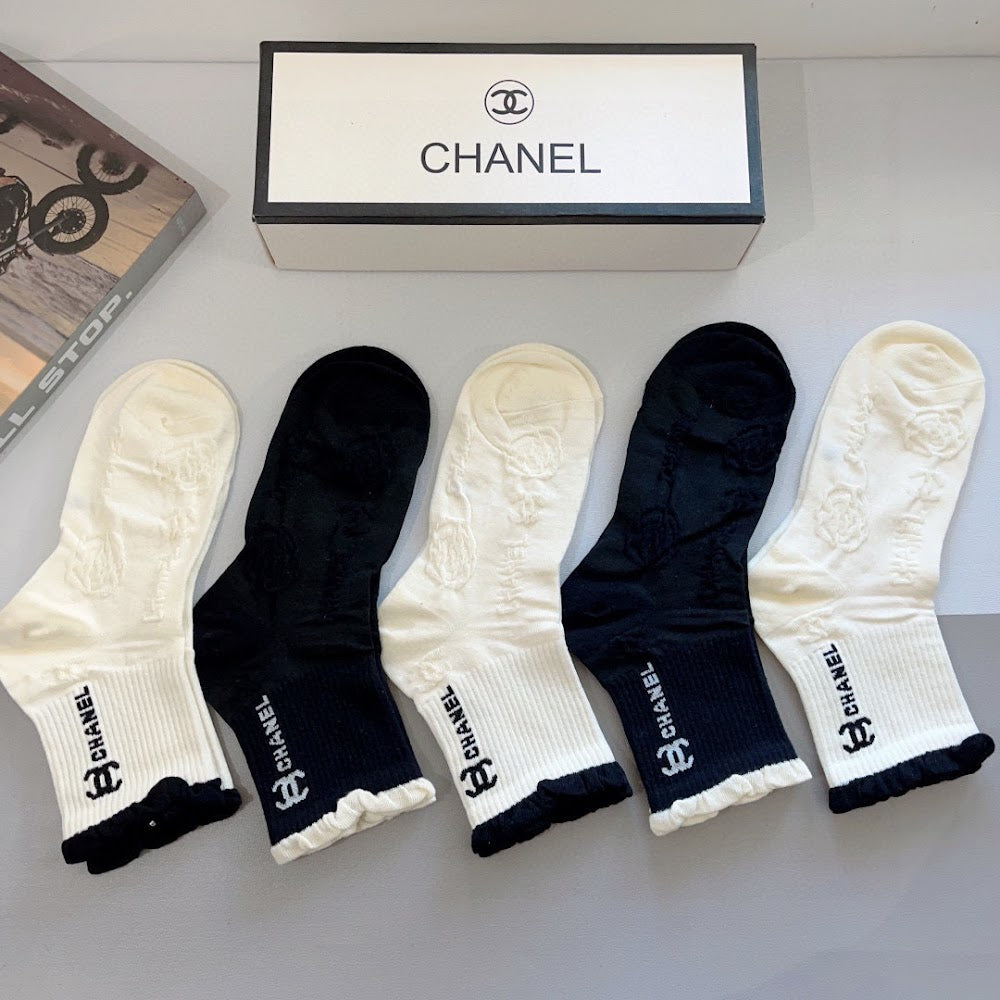 Dragons Bags Premium Luxury Socks --98104
