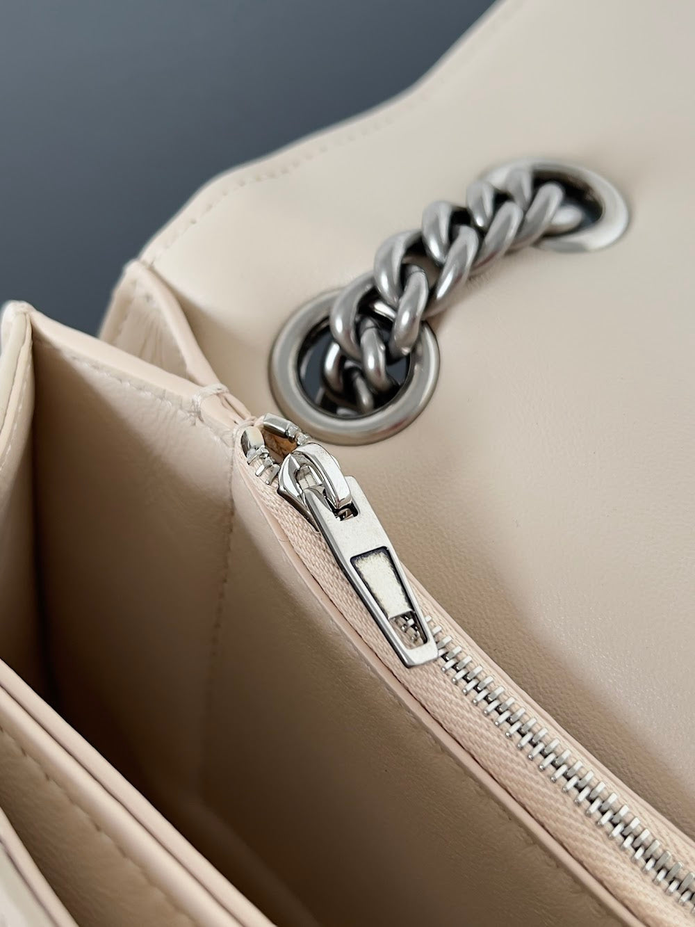 Dragons Bags Balenciaga Luxury Bag --111202